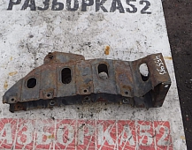 45590 Кронштейн кабины передний правый Лонжерон кабины Ивеко стрейлс Iveco strails Cursor 10 2002 504031948