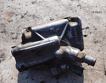 45628 Кронштейн топливного фильтра 504046811 Ивеко Стреилс курсор 10 Iveco strails Cursor 10 2002