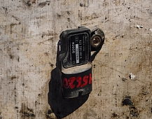 45620 Датчик  давления и температуры наддувочного воздуха 0281002576 BOSCH Ивеко Стреилс курсор 10 Iveco strails Cursor 10 2002