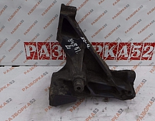 44551 Кронштейн переднего бампера левый нижний Scania R124 DSC12 1997 1404477